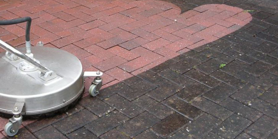 Pressure washing brickweave, driveway, concrete, paving, patio, decking